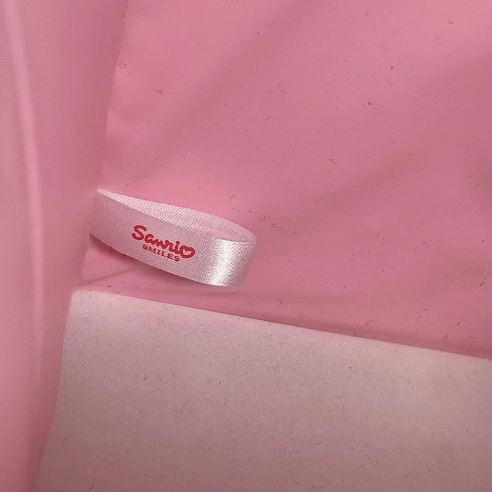 Sanrio Smiles Hello Kitty Small Storage Box